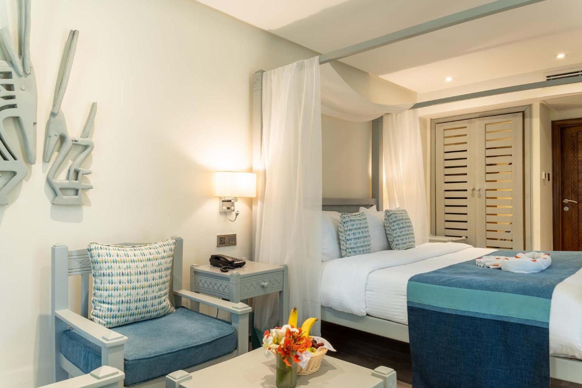 Baobab Beach Resort & Spa Diani Beach Exterior photo